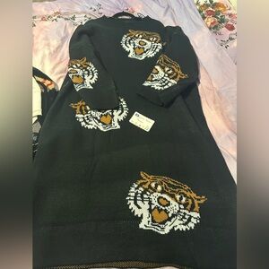 Dressed in Lala oversized tigress dress L/XL